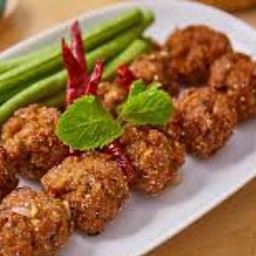 ลาบหมูทอด