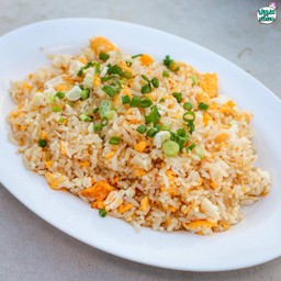 ข้าวผัดเกลือจานใหญ่