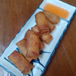 ปอเปี๊ยะทอดสูตรโบราณชุดเล็ก 10 ชิ้น