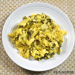 ผักกาดดองผัดไข่