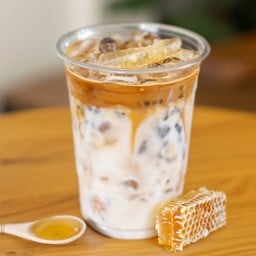Honey Latte - ลาเต้นมน้ำผึ้ง