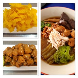 ก๋วยเตี๋ยวไก่มะระบุฟเฟต์ ลำสมพุง