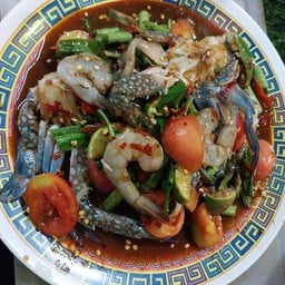ส้มตำยำเจ๊ช้าง