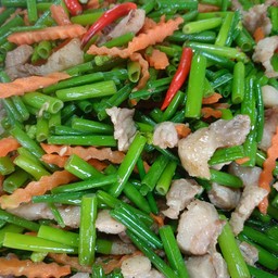 ผัดดอกหอม