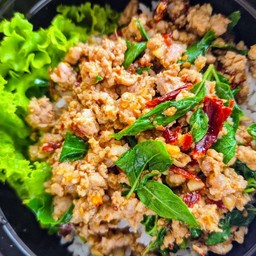 ข้าวกะเพราหมูสับ