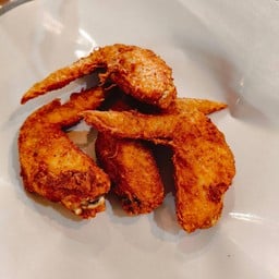 ไก่ทอดหาดใหญ่ สูตรต้นตำรับ สาขาตลาดอิ่มเอม