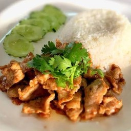หมูทอดกระเทียม