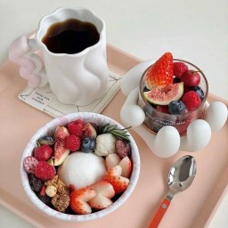 กรีกโยเกิร์ต “Baby Pig Greek Yogurt”