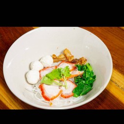 ก๋วยเตี๋ยวหมูแดง