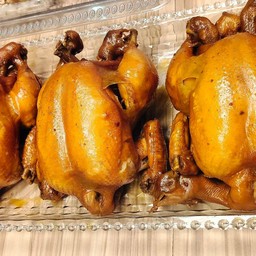 ไก่ต้มน้ำปลาเต็มตัว