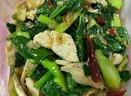 ข้าวคะน้าไก่