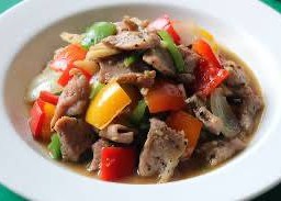 หมูผัดพริกไทยดำ(กับข้าว)