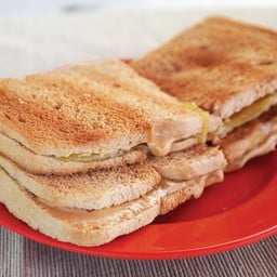 Kaya Peanut Toast ( A la carte )