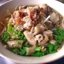 พีเอ็ม ก๋วยเตี๋ยวโบราณ&ตามสั่ง(อิสลาม) ถนนณคร