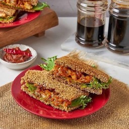 Chicken chill paste toss wich