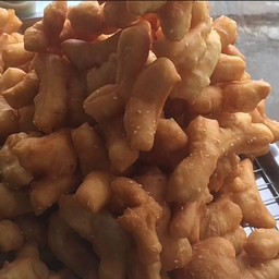 ปาท่องโก๋.รสงาขาว 5ชิ้น