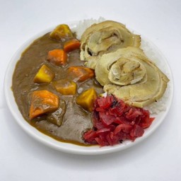 ข้าวแกงกะหรี่ หมูชาชู