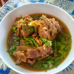 ร้านก๋วยเตี๋ยวแม่ซอ