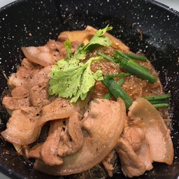 หมูอบวุ้นเส้น