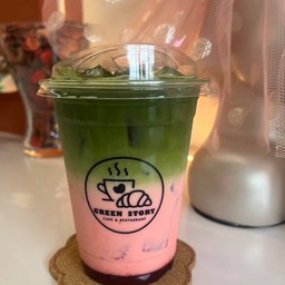 สตอเบอรี่+นมสดมัทฉะ ปั่น