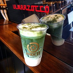 TIRAMISU MATCHA LATTE-ทิรามิสุมัทฉะลาเต้(20oz.)