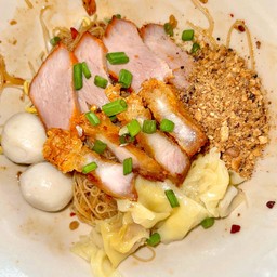 ก๋วยเตี๋ยวคลุกสูตรโบราณ