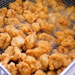 บ้านของทอด เมนูกินง่ายๆ เกี๊ยวซ่า ไก่ทอด เฟรนช์ฟรายส์ นักเก็ต สเต๊กๆ