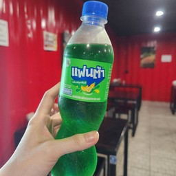 แฟนต้านำเขียว