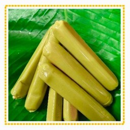 กรอกใบเตย