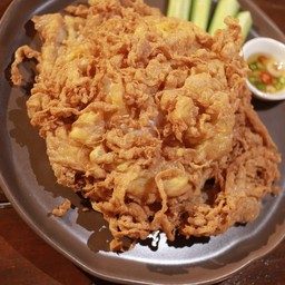 ข้าวไข่เจียวกรอบ Hidden Garden