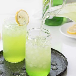 เจเเปนนิสเมลอนโซดา