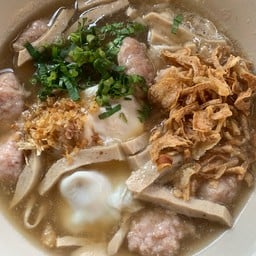 จั๊บญวน หมูยอ+หมูเด้ง+ใส่ไข่