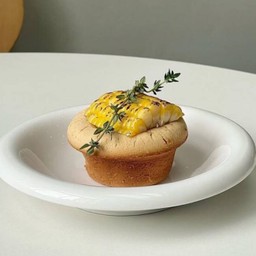 Buttered Corn Mochi Muffn