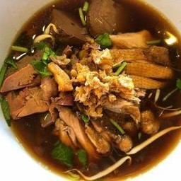 เป็ดพะโล้(กับข้าว)เฮียแก้ว