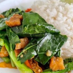 ข้าวคะน้ากากหมูโบราณ