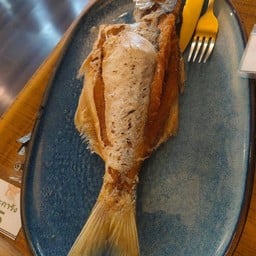 ปลาใบขนุนทอดซีอิ๊ว 700