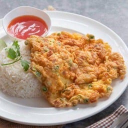 ข้าวไข่เจียวบ้านน้องข้าวหอม By. เจ้ก้อยตามสั่ง