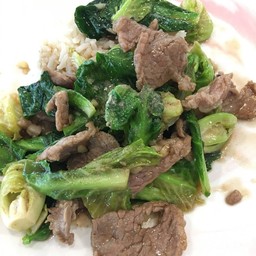 ผัดแขนงน้ำมันหอย(กับข้าว)