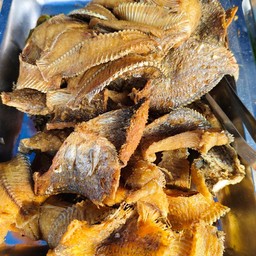 ปลานิลทอด (แดดเดียว)