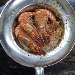 กุ้งลายเสืออบวุ้นเส้น