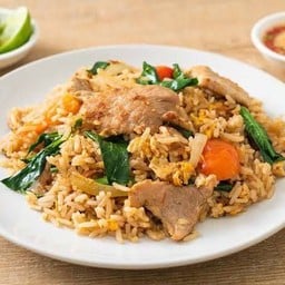 ข้าวผัดหมู,ไก่( ร้านตามสั่ง)
