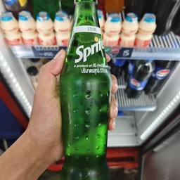 น้ำสไปรท์ (แก้วโอ่ง)