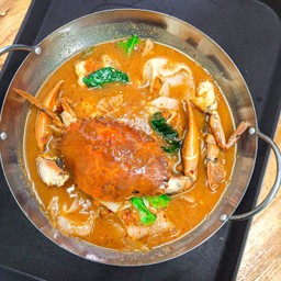 แกงส้มปูไข่