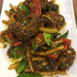 ผัดพริกแกงใต้(กับข้าว)