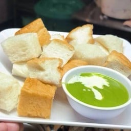 ขนมปังอบไอน้ำสังขยา