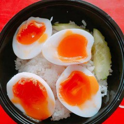 ข้าวสวยไข่ต้ม (ใข่เป็ด)