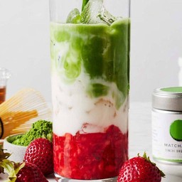 Strawberry matcha latte