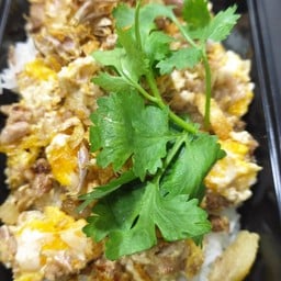 ข้าวไข่ขยี่หมูสับ