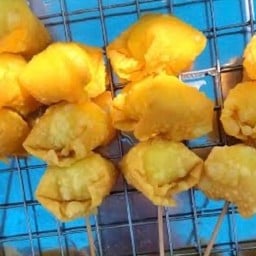 เกี๊ยวห่อไข่นกกระทา