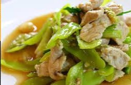 หมูผัดพริกหยวก(กับข้าว)